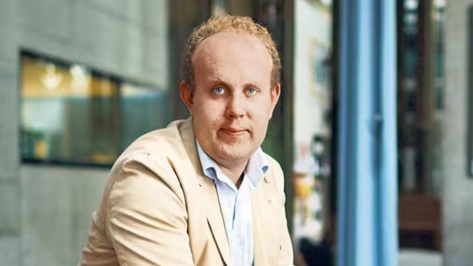 Арно Бертран: Карни обяви, че Западът е загубил Втората студена война