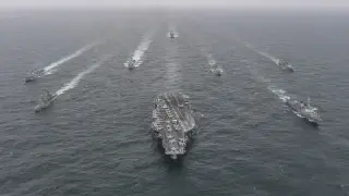 Тръмп: Американски военни кораби се насочват към Иран