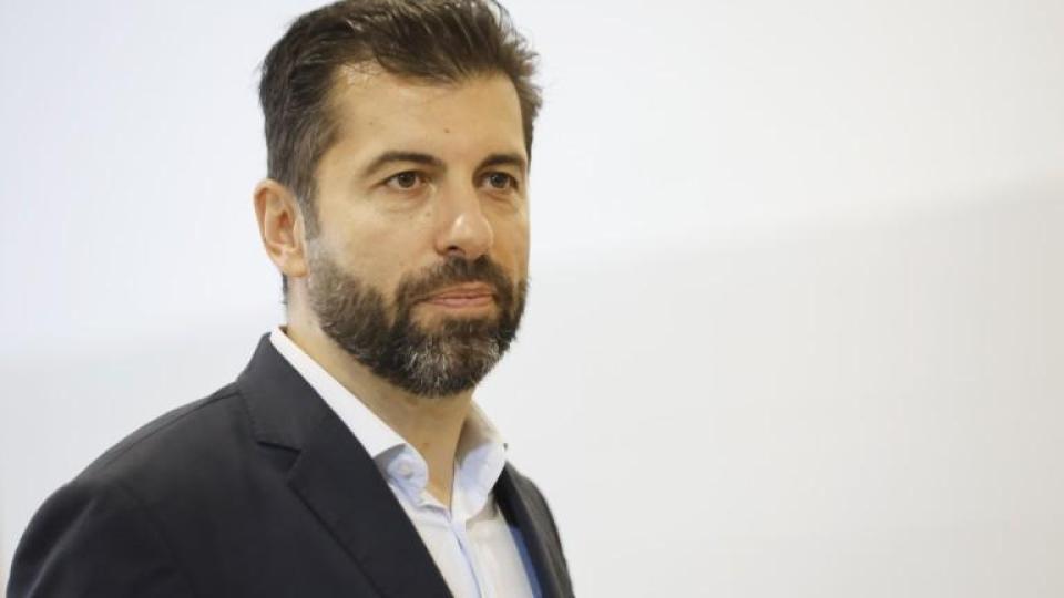 И Кирил Петков отпада от листата на „Промяната“