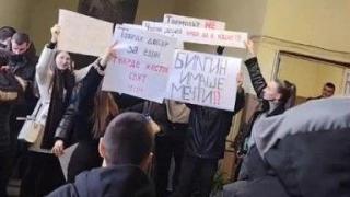 МОН започва проверка в училище в родопско село след самоубийството на ученик