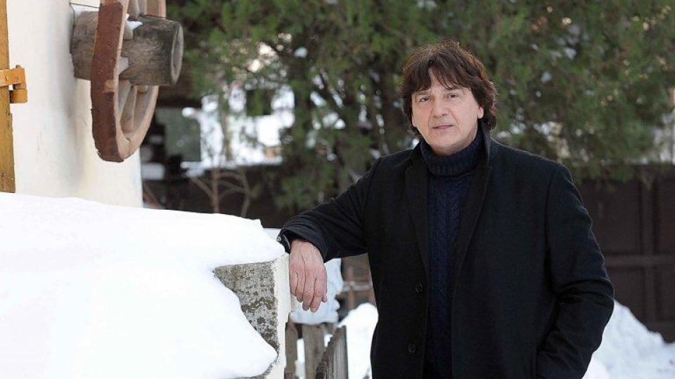 Бомба избухна в дома на сръбската фолк звезда Здравко Чолич (видео)