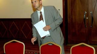 Изпълзяването на пепелянките! Защо Кадиев мълчи за космическите сметки за ток, а дрънка глупости за Пеевски?