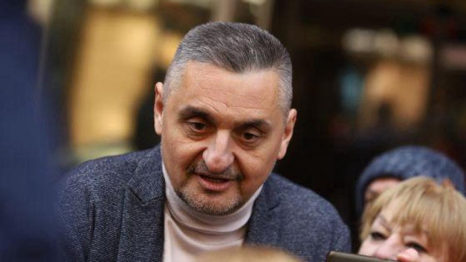 Кирил Добрев, ЛИЦЕТО НА ЧЕРВЕНАТА ОЛИГАРХИЯ, превзема БСП