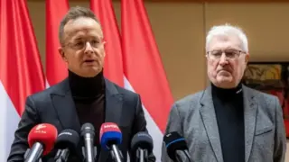 Сиярто: Доставките на петрол в Унгария все още са осигурени