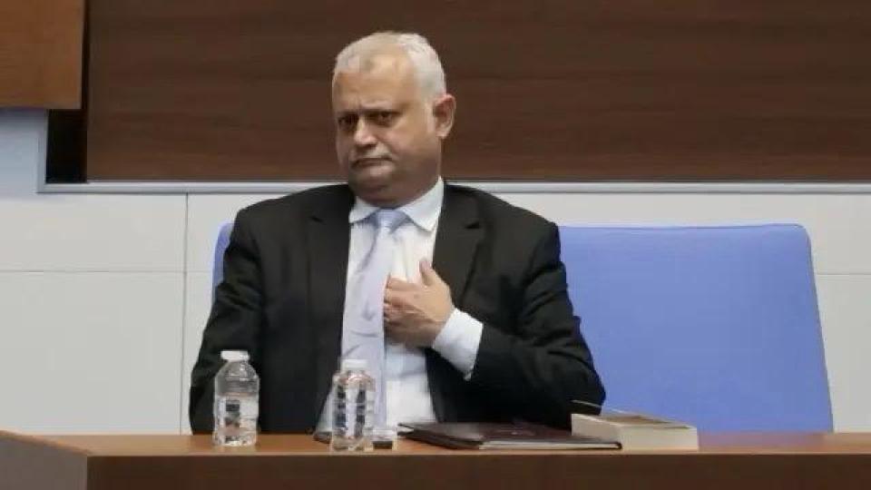 СКАНДАЛ! Вътрешният министър Емил Дечев оставя без препитание и кариерен ръст над 500 души в МВР