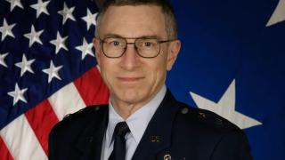 Изчезна американски генерал, работил над строго секретни програми