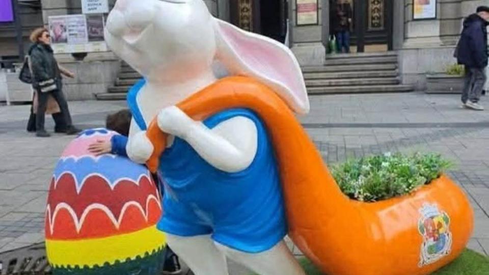 Къде, по-точно, е връзката между немските лутерани, средните щати и...Възкресението в православна, балканска България...питайте Васил Терзиев