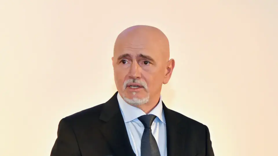 Милионерът Ник Събев: "Еконт" спира доставката до адрес