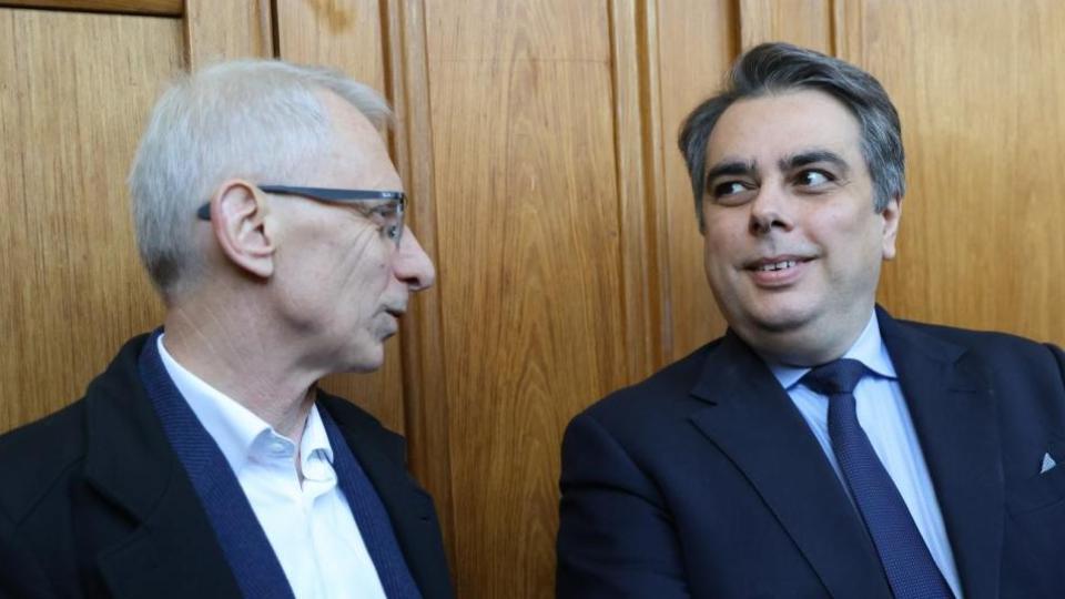 Николай Денков: С ДБ сме много далеч от това да бъдем една партия, ние сме центристи