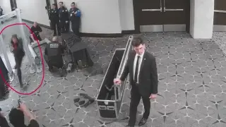 Нови кадри на стрелеца от Вашингтон, показват как той се опитва да нахлуе на галавечерята с Тръмп