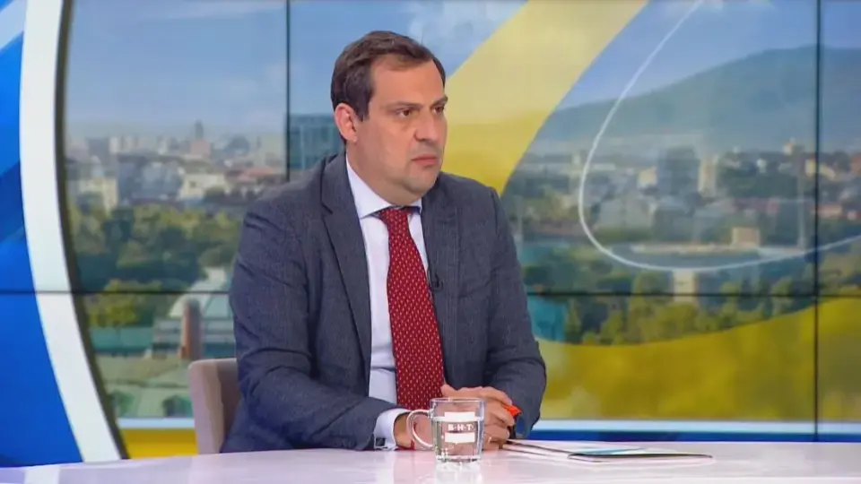 Светослав Бенчев: Вече трябва да се замислим не за цените на петрола, а за доставките