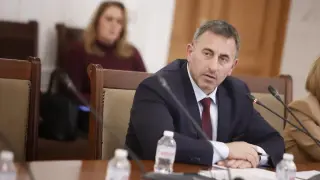 Спецов: Няма недостиг на горива, рафинерията в Бургас има запаси за поне 90 дни