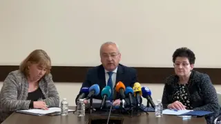 Донев: Ще правя бюджета "перо по перо" - данъците остават без промяна, увеличаваме пенсиите със 7,8%