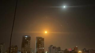 Иран атакува бази на САЩ в Кувейт в отговор на американско нападение в Ормузкия проток