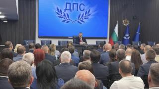 Делян Пеевски, лидер на ДПС: Аз ще бъда най-отпред и ще ви водя! ДПС ще следва мисията си - това са хората!