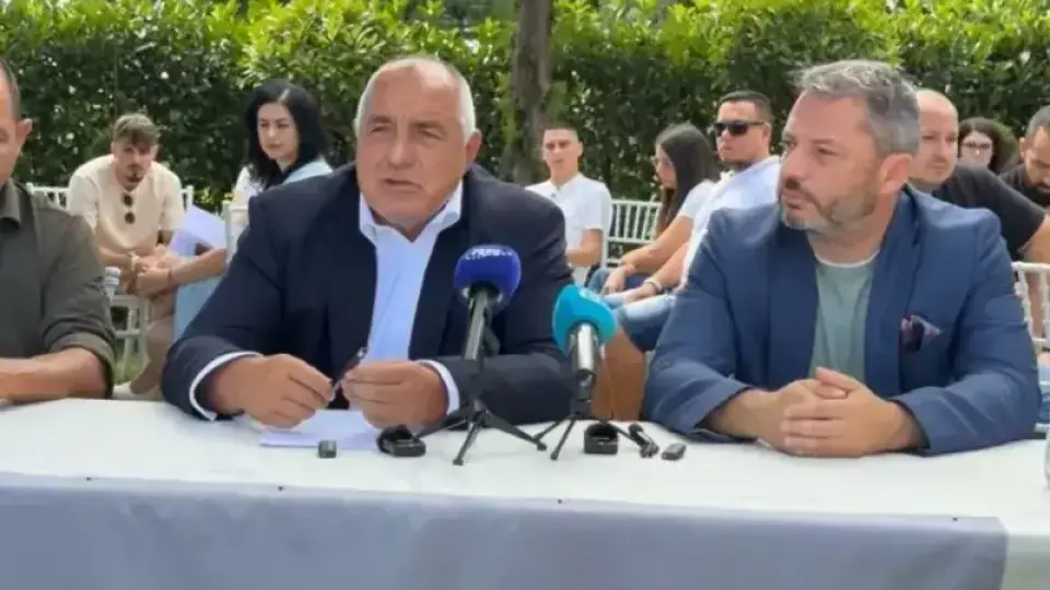 Разпада ли се ГЕРБ? Напускания, слухове и въпросът за бъдещето на Борисов