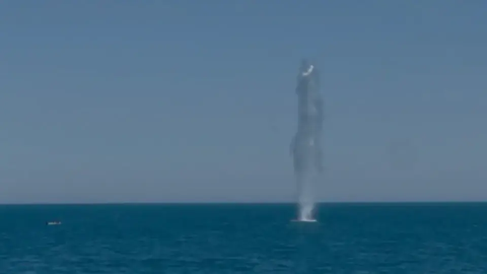 ВМС унищожиха дрон в морето край Кранево
