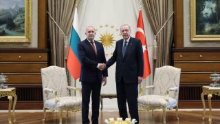 Замразиха договора с "Боташ" след срещата на Радев с Ердоган