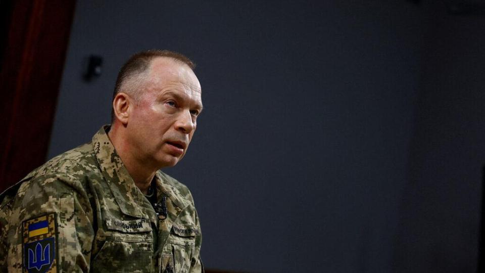Ген. Сирски преди да бъде сменен: Извинете, ако съм ви обидил!