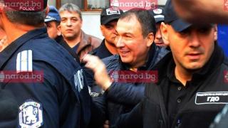 Екобомба в Свети Влас и „Елените“! Как се грабят милиони в сянката на кмета-арестант Николай Димитров, докато в морето текат фекалии