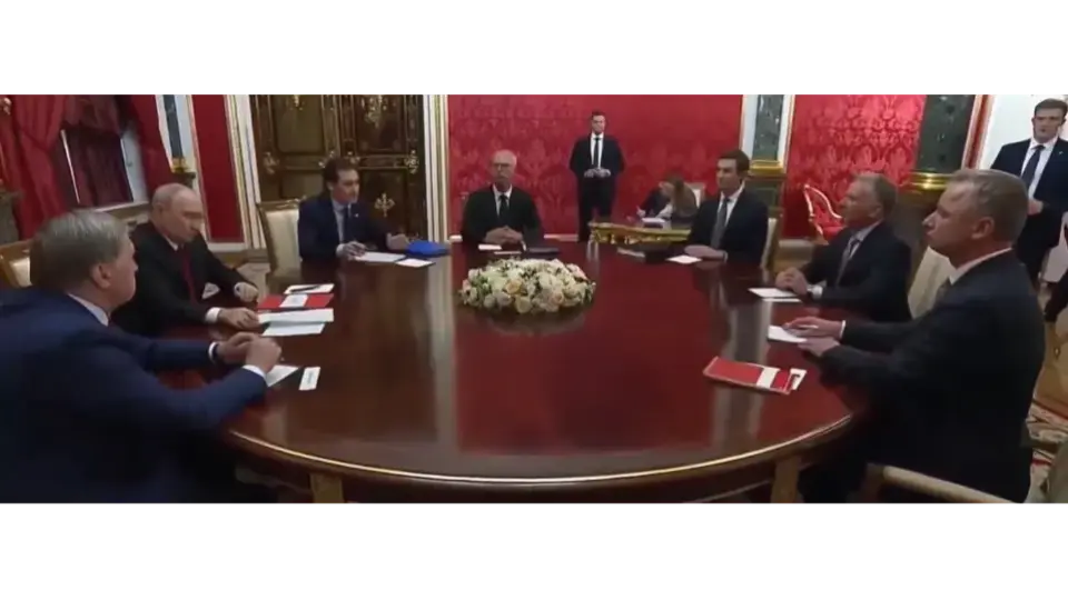 След срещата с Путин: Пратениците на Тръмп преговарят със Зеленски в Киев